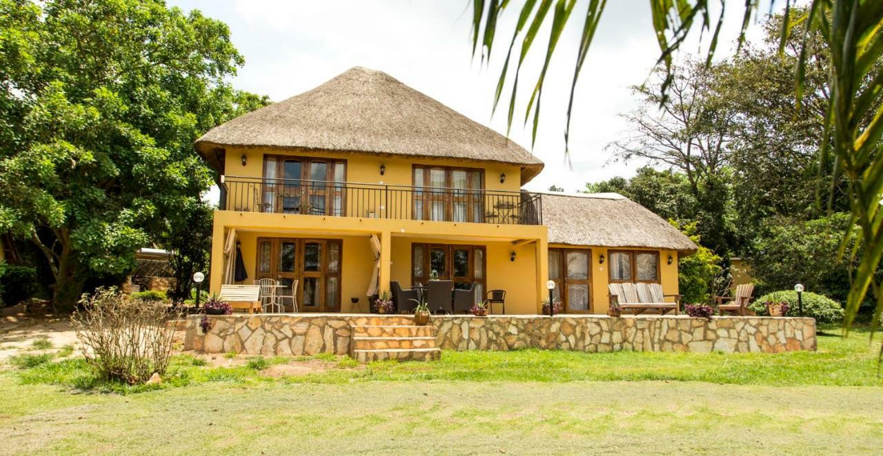 Holland Park Villa Buloba Exterior photo